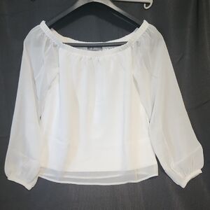 Kate & Mallory White Off-Shoulder Blouse